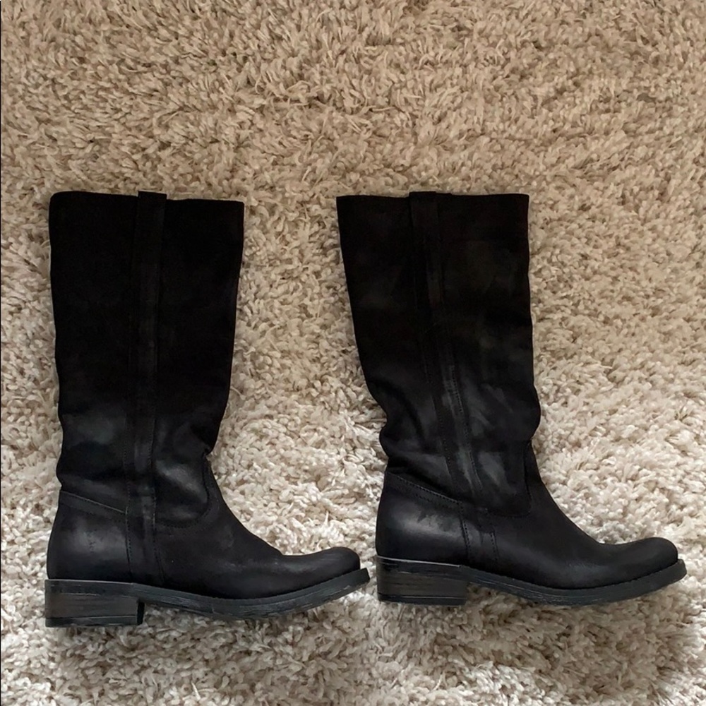 Leather boots- made in Italy!